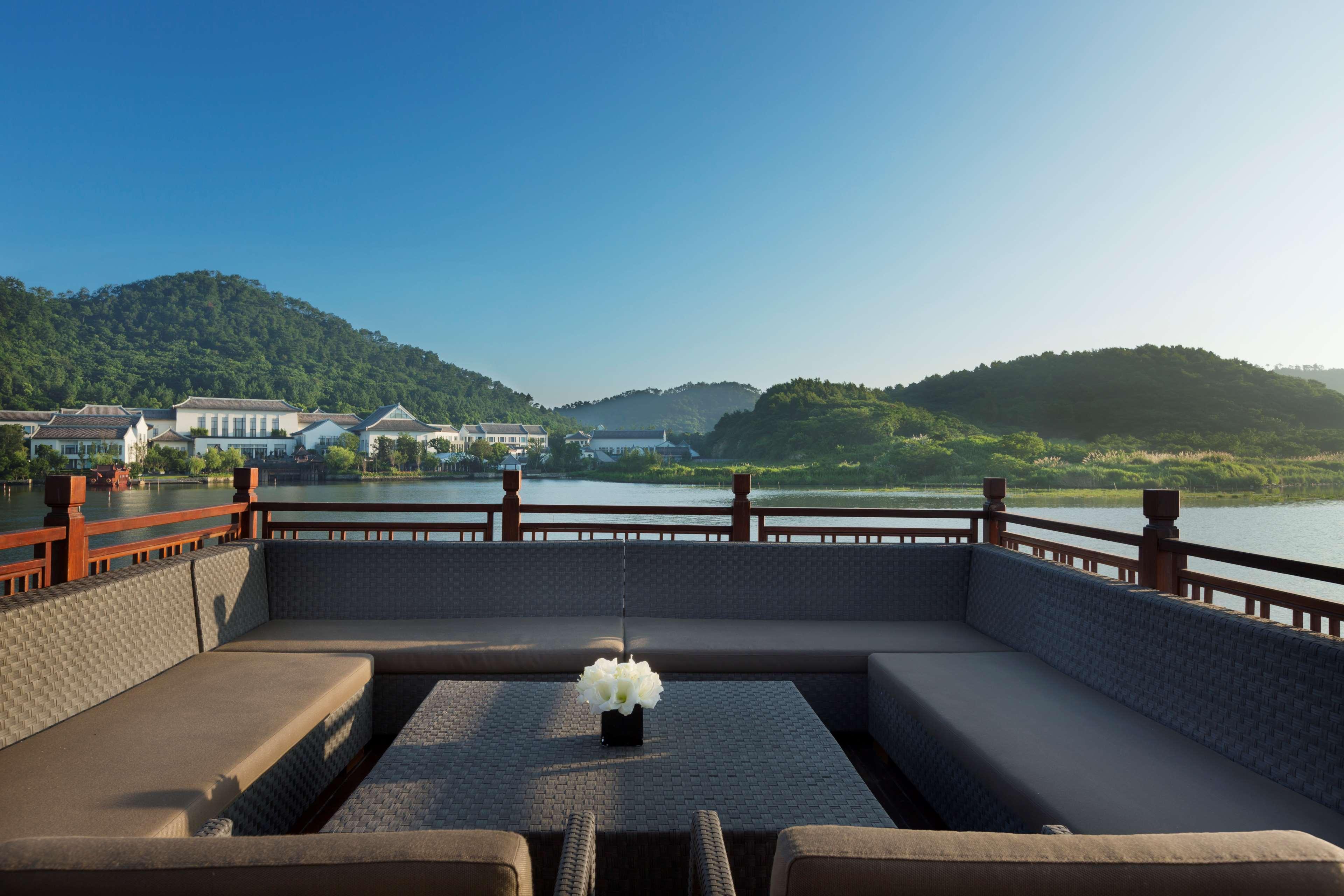 Park Hyatt Ningbo Resort & Spa Exterior foto